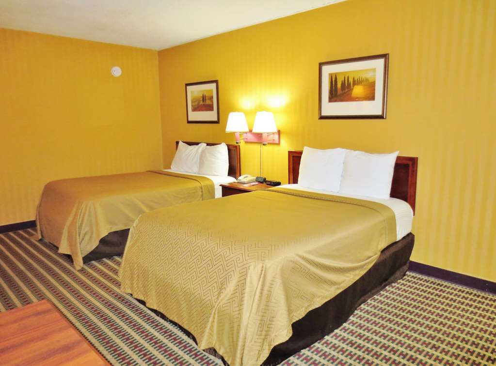 Country Garden & Suites-Benton Habitación foto